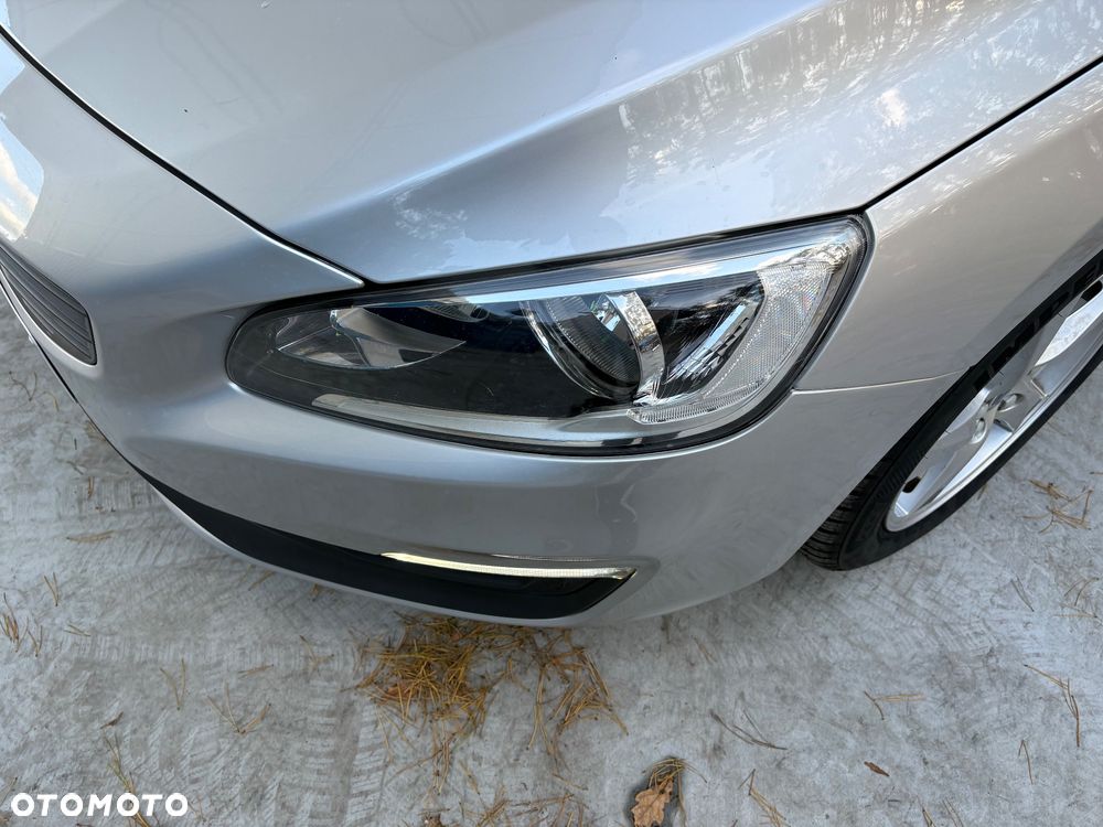 Volvo V60 ver-d3-geartronic - 9