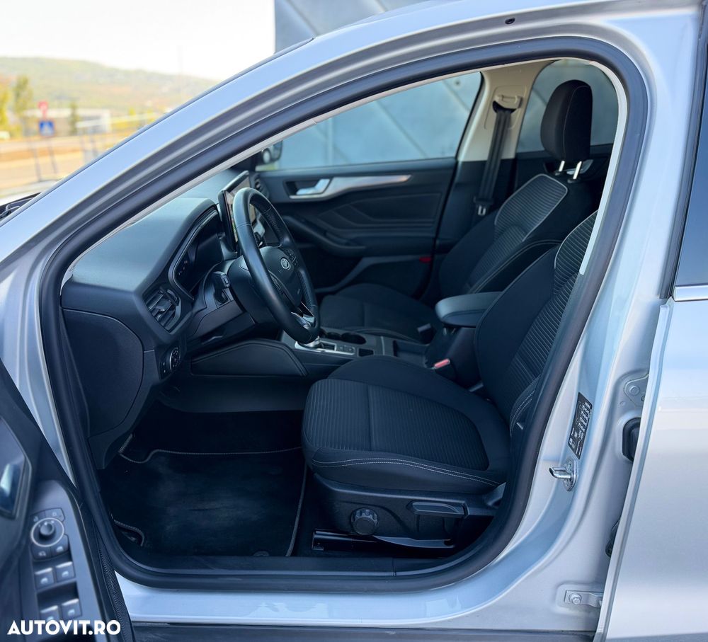 Ford Focus 1.5 EcoBlue Start-Stopp-System Aut. TITANIUM - 9