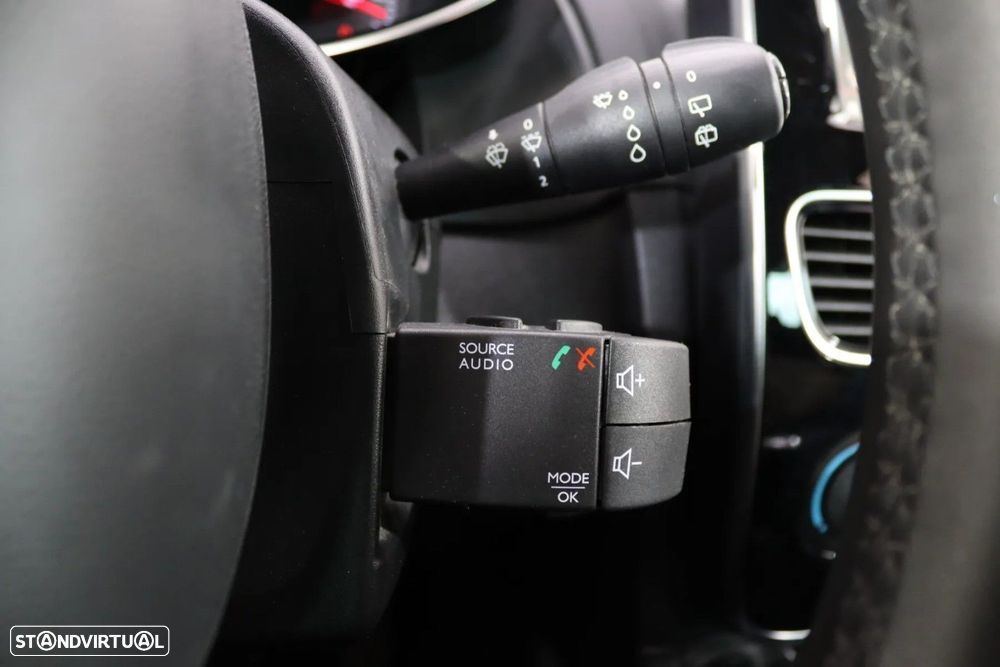 Renault Clio ENERGY TCe 120 EDC Intens - 12