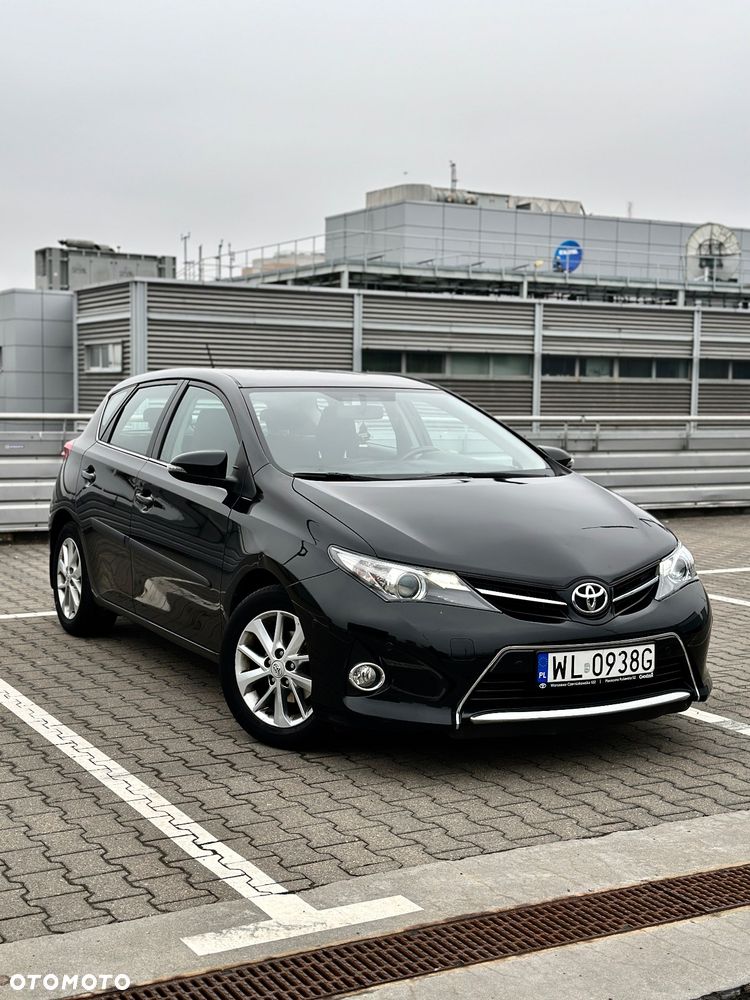 Toyota Auris 1.6 Premium - 3