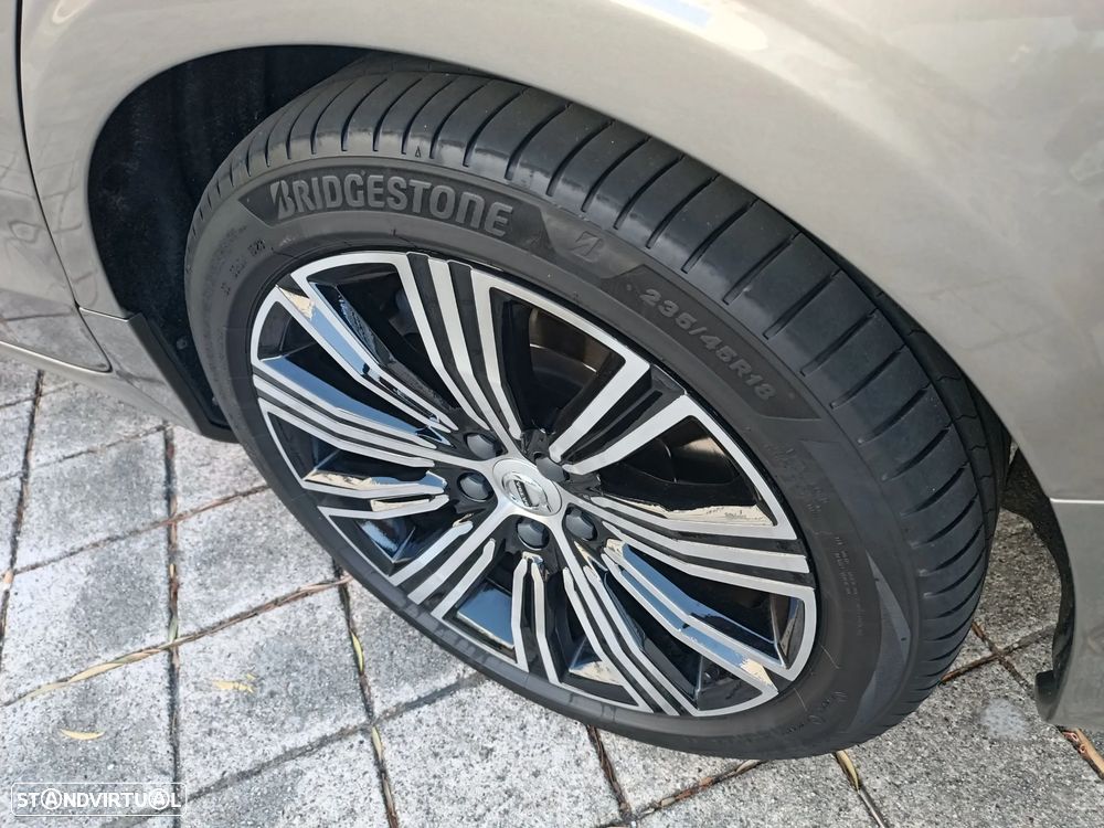 Volvo V60 2.0 T8 AWD TE Inscription - 13