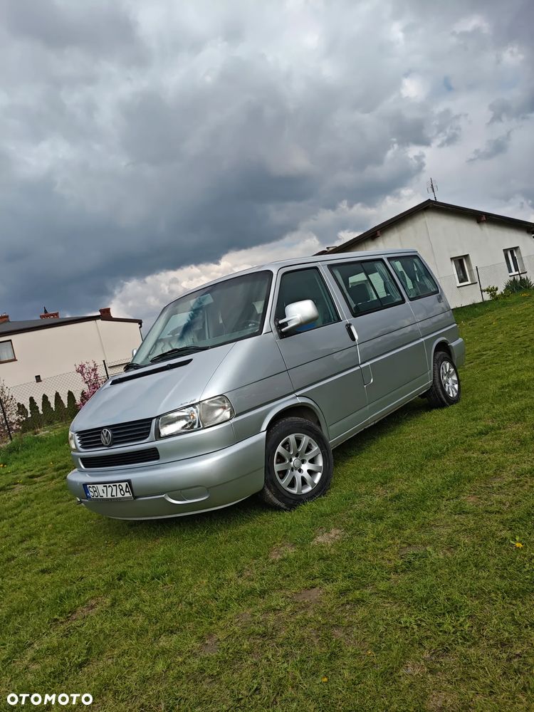 Volkswagen Multivan - 23