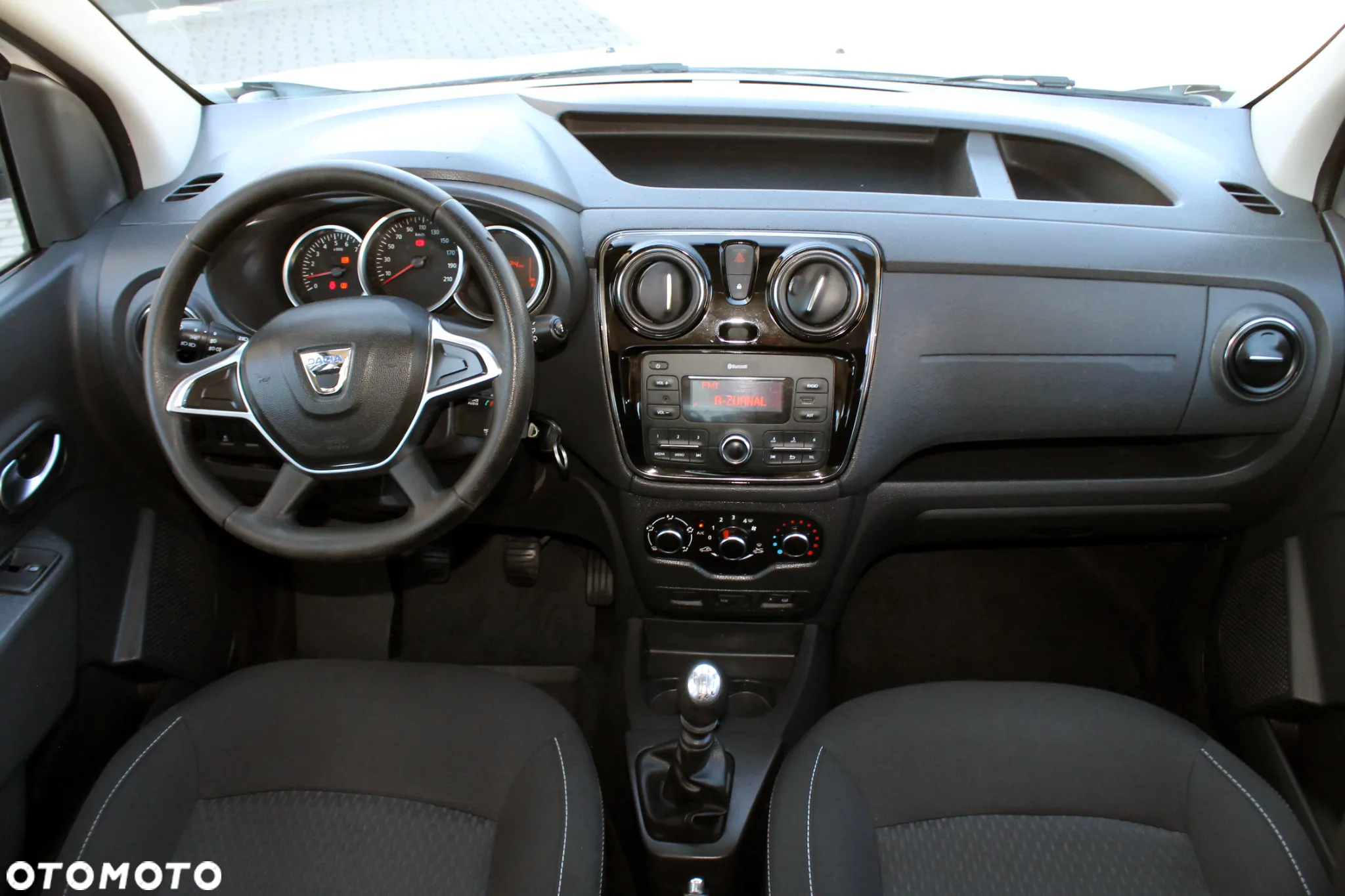 Dacia Dokker TCe 100 GPF Comfort - 9
