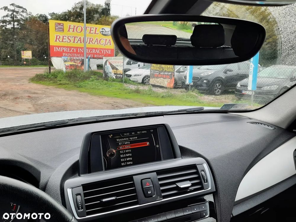 BMW Seria 1 118i - 31