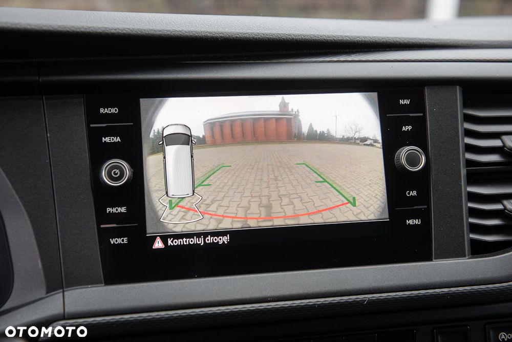 Volkswagen Transporter - 18