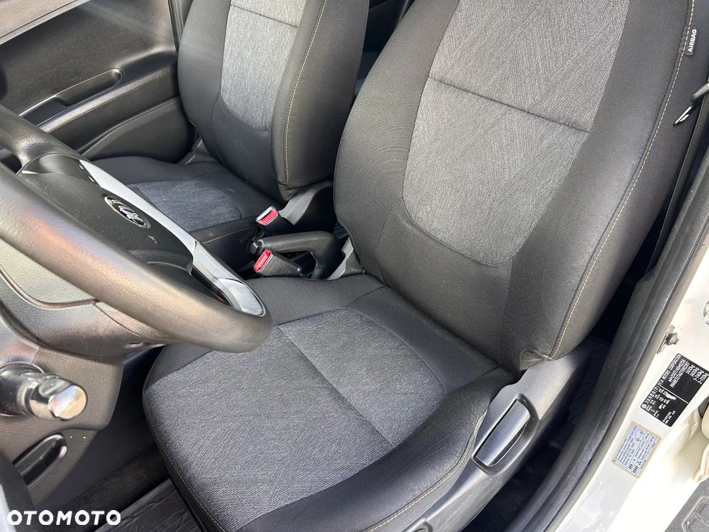 Kia Picanto 1.0 L - 11