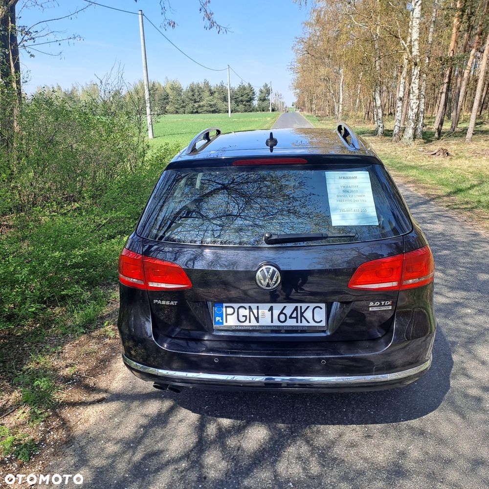 Volkswagen Passat 2.0 TDI Highline - 4