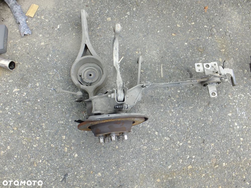 zwrotnica wahacz prawy tył ford s-max mk1 2009r - 1