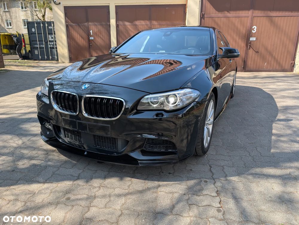 BMW Seria 5 520d xDrive - 1