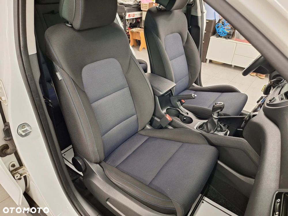 Hyundai Tucson blue 1.6 GDi 2WD Advantage - 28