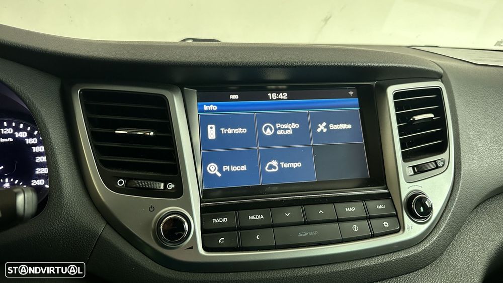 Hyundai Tucson 1.7 CRDi Executive DCT - 15