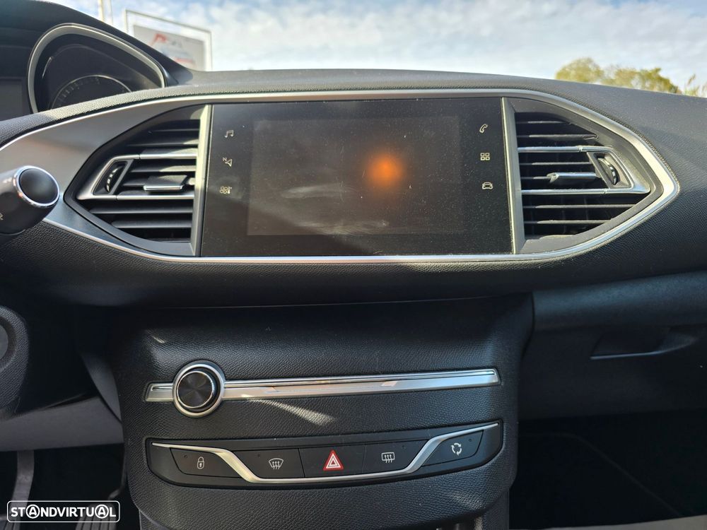 Peugeot 308 1.5 BlueHDi Active Pack - 23