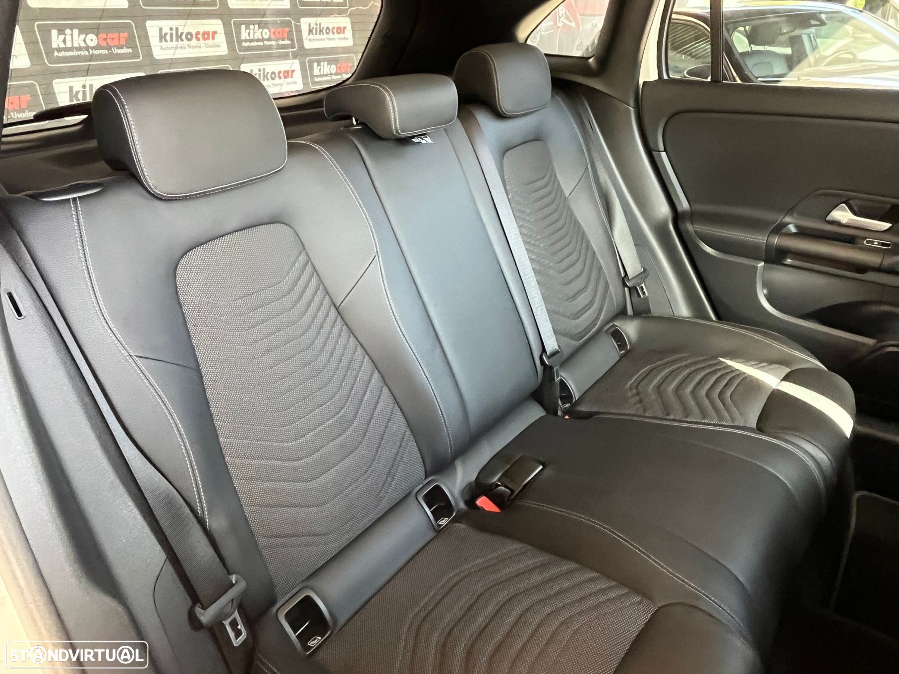 Mercedes-Benz GLA 250 e Style - 53