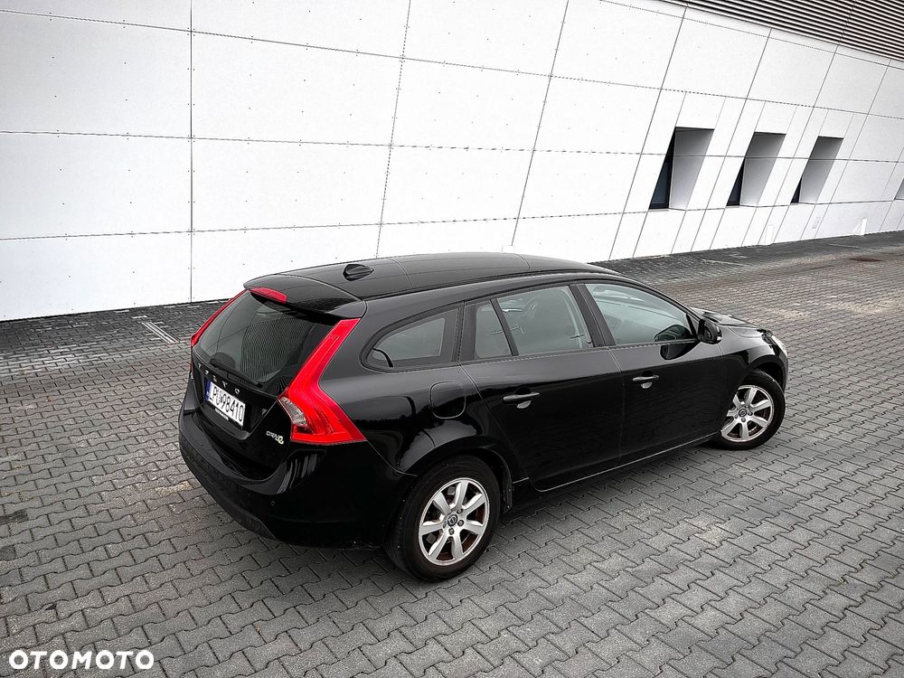 Volvo V60 D2 Kinetic - 5