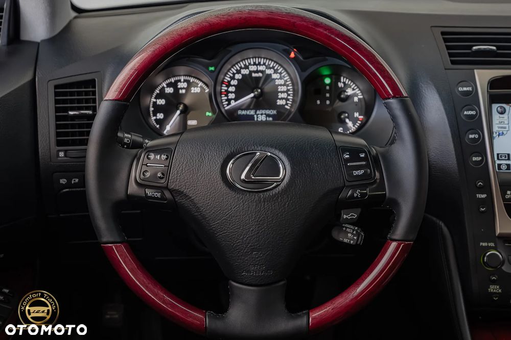 Lexus GS - 18
