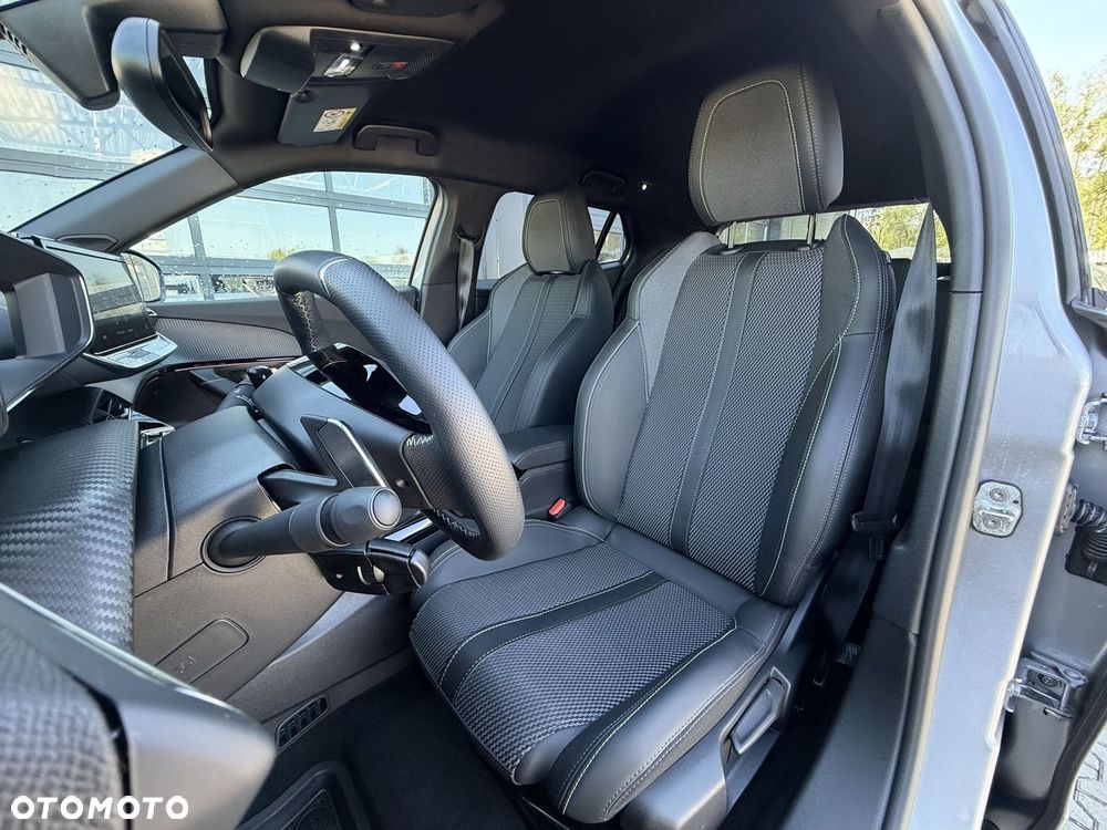 Peugeot 2008 - 10