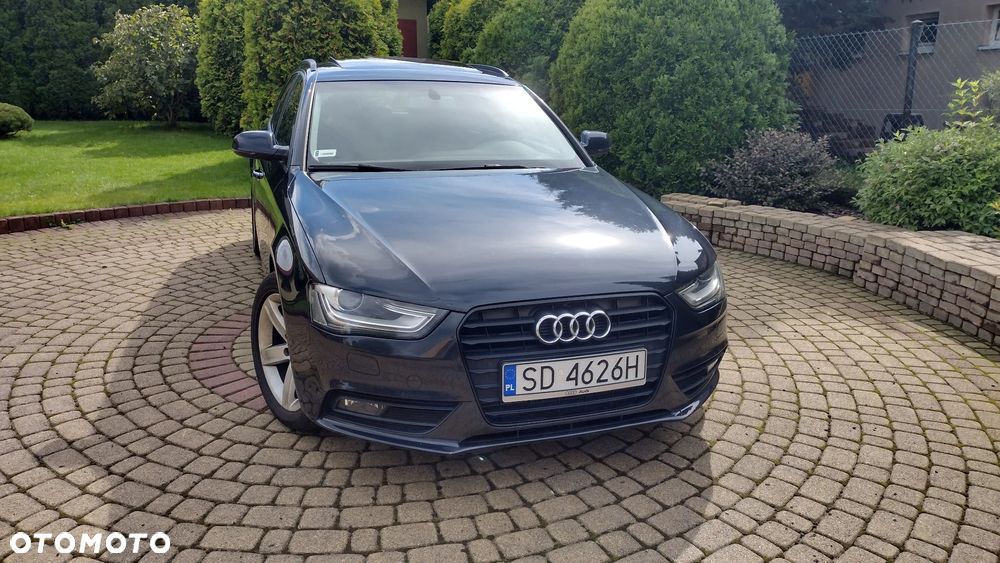 Audi A4 Avant 2.0 TDI Limited Edition - 2