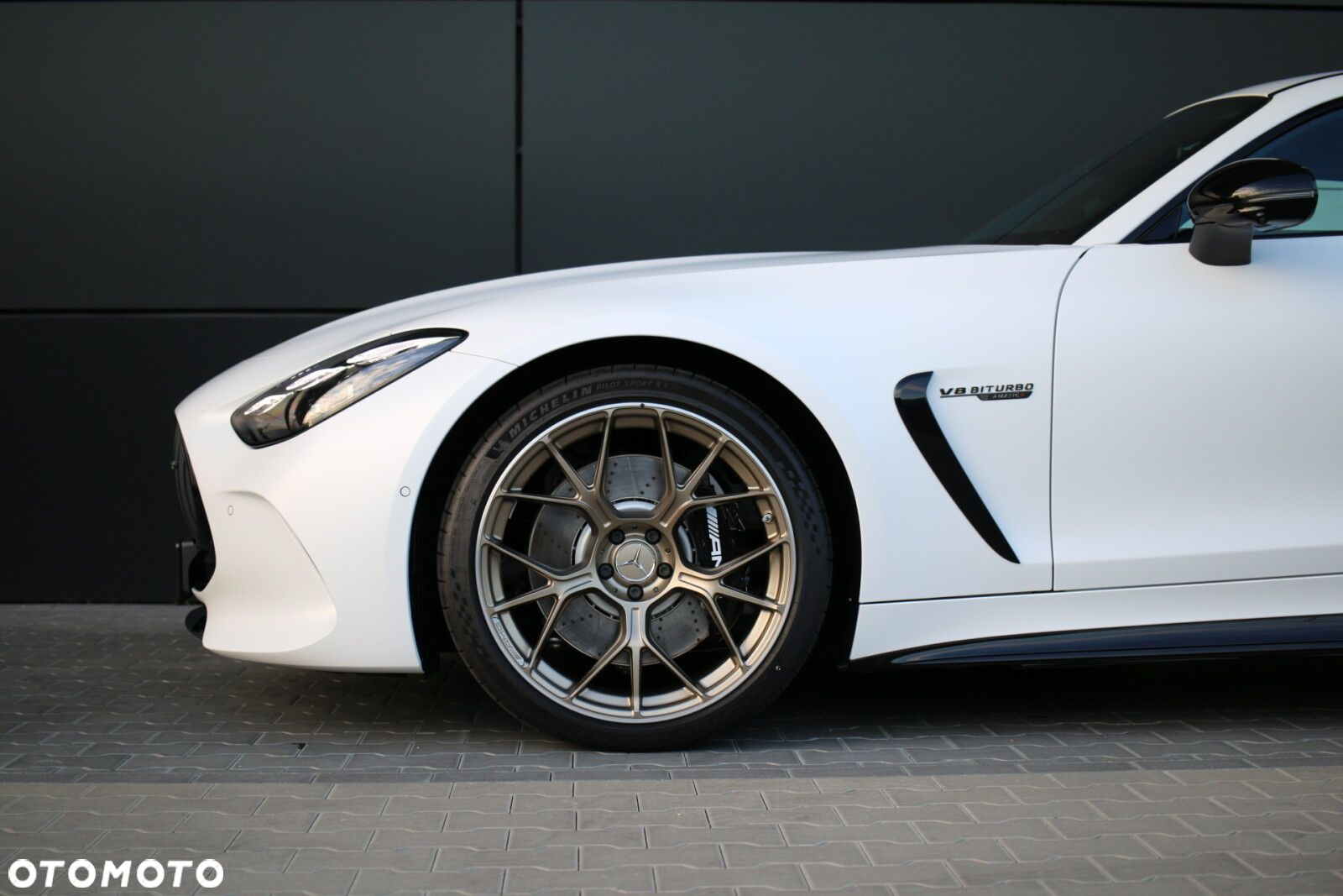 Mercedes-Benz AMG GT - 10