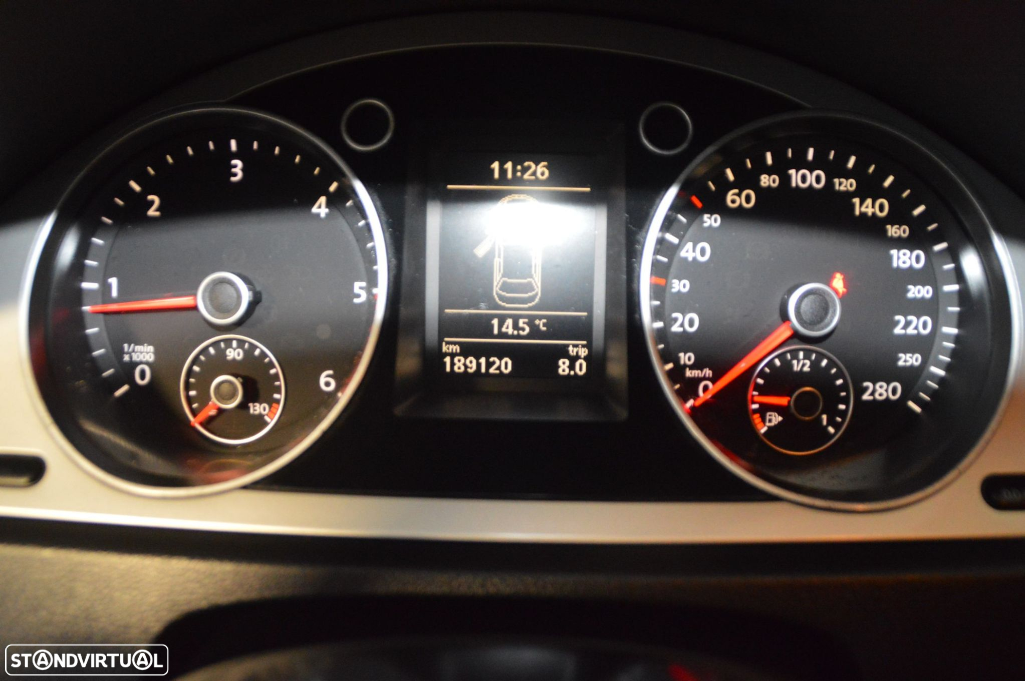 VW Passat CC 2.0 TDi BlueMotion - 29