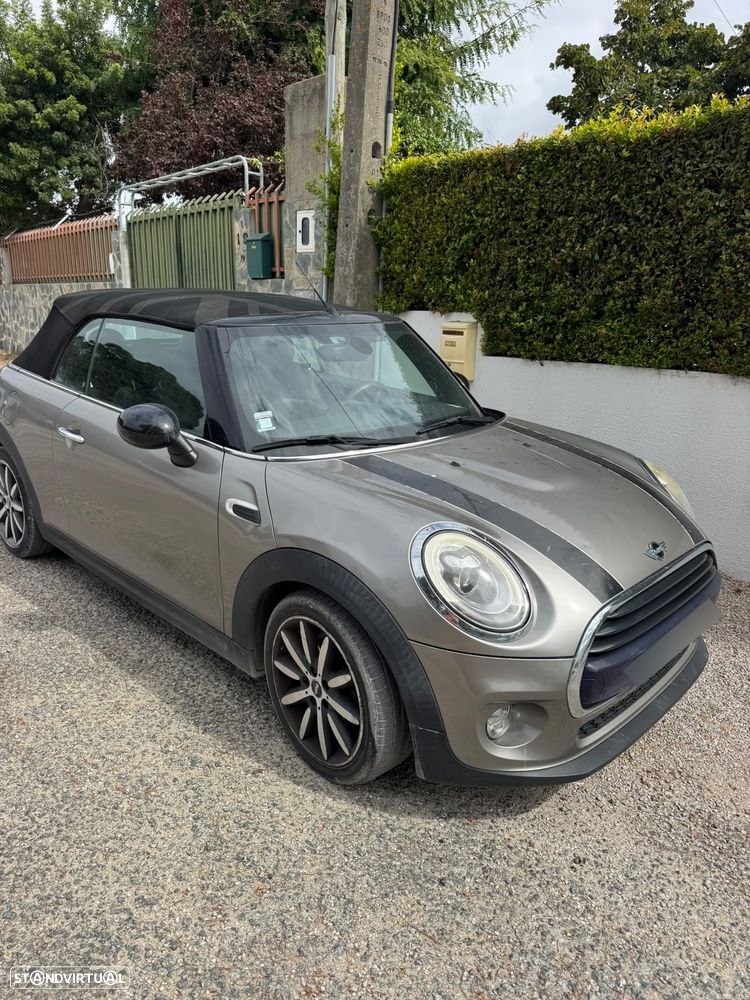 MINI Cabrio Cooper D - 1