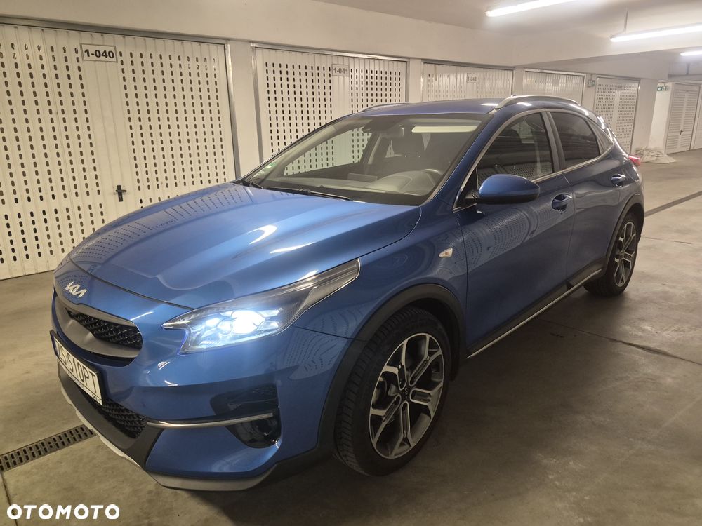 Kia XCeed 1.5 T-GDI M - 4