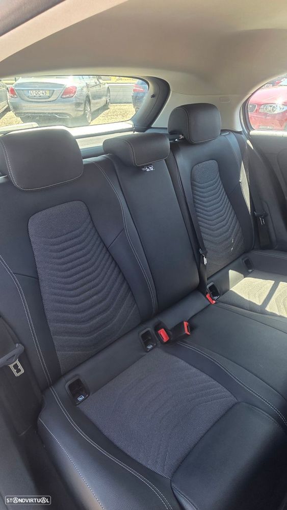 Mercedes-Benz A 200 Standard - 15