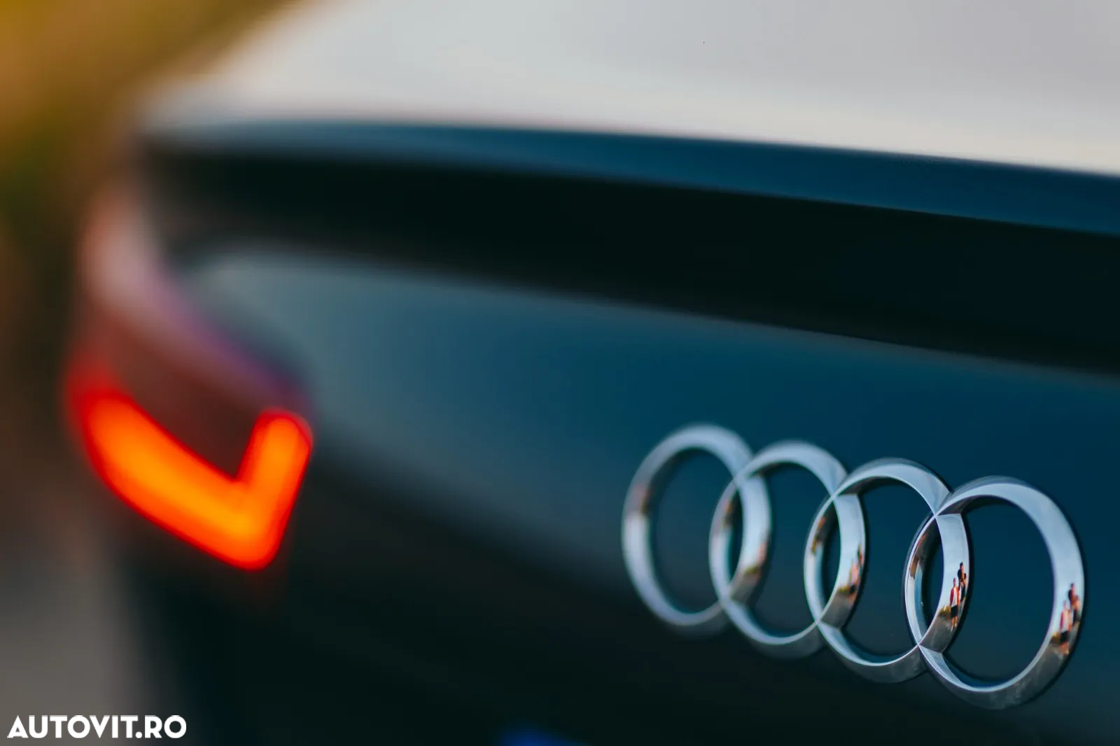Audi A6 Avant 2.0 TDI Ultra S tronic - 4