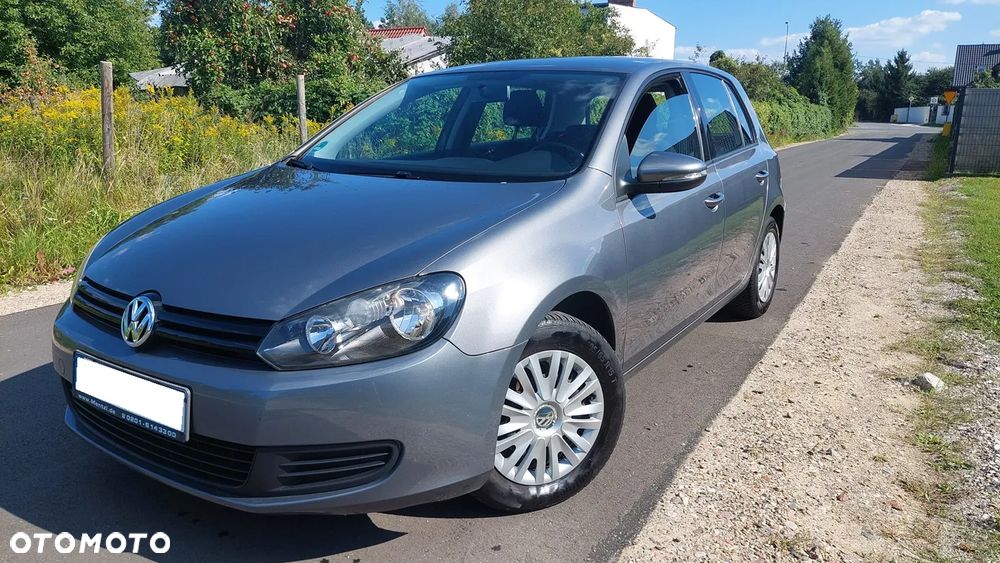 Volkswagen Golf - 1