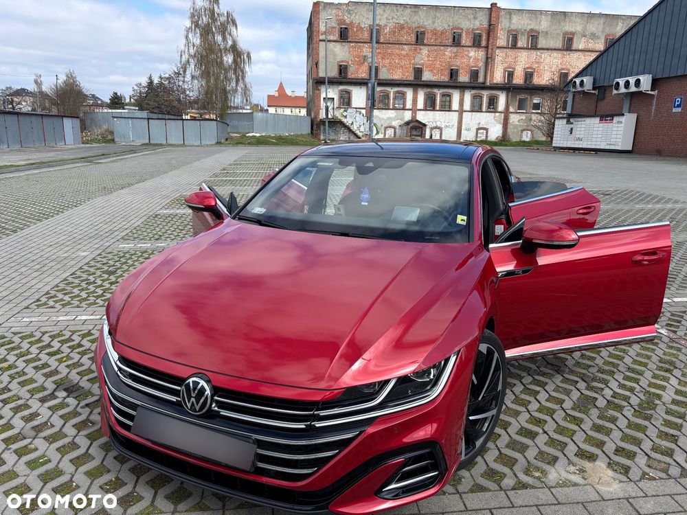 Volkswagen Arteon 2.0 TDI R-Line DSG - 2