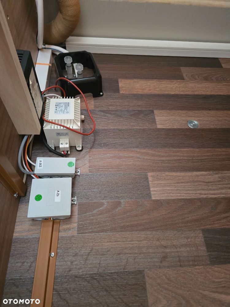 Caravelair 472 NOWA tapczany salonka KLIMATYZACJA prysznic WC hobby adria DOSTAWA - 38