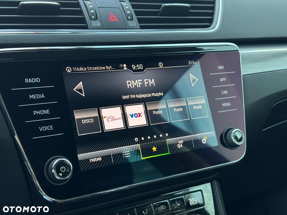 Skoda Superb 2.0 TDI SCR Style DSG - 20