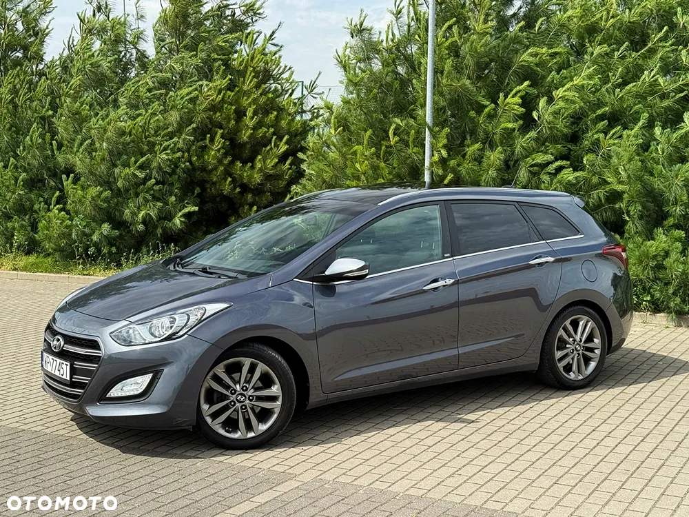 Hyundai i30 1.6 CRDi BlueDrive Go - 9