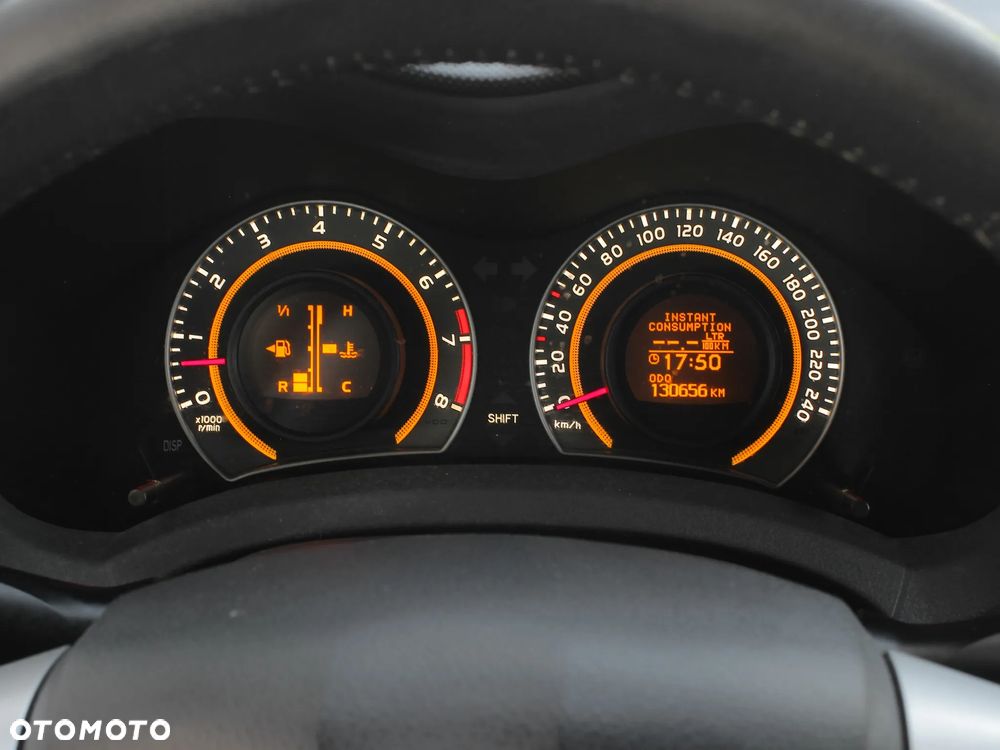 Toyota Auris 1.6 Life+ - 23