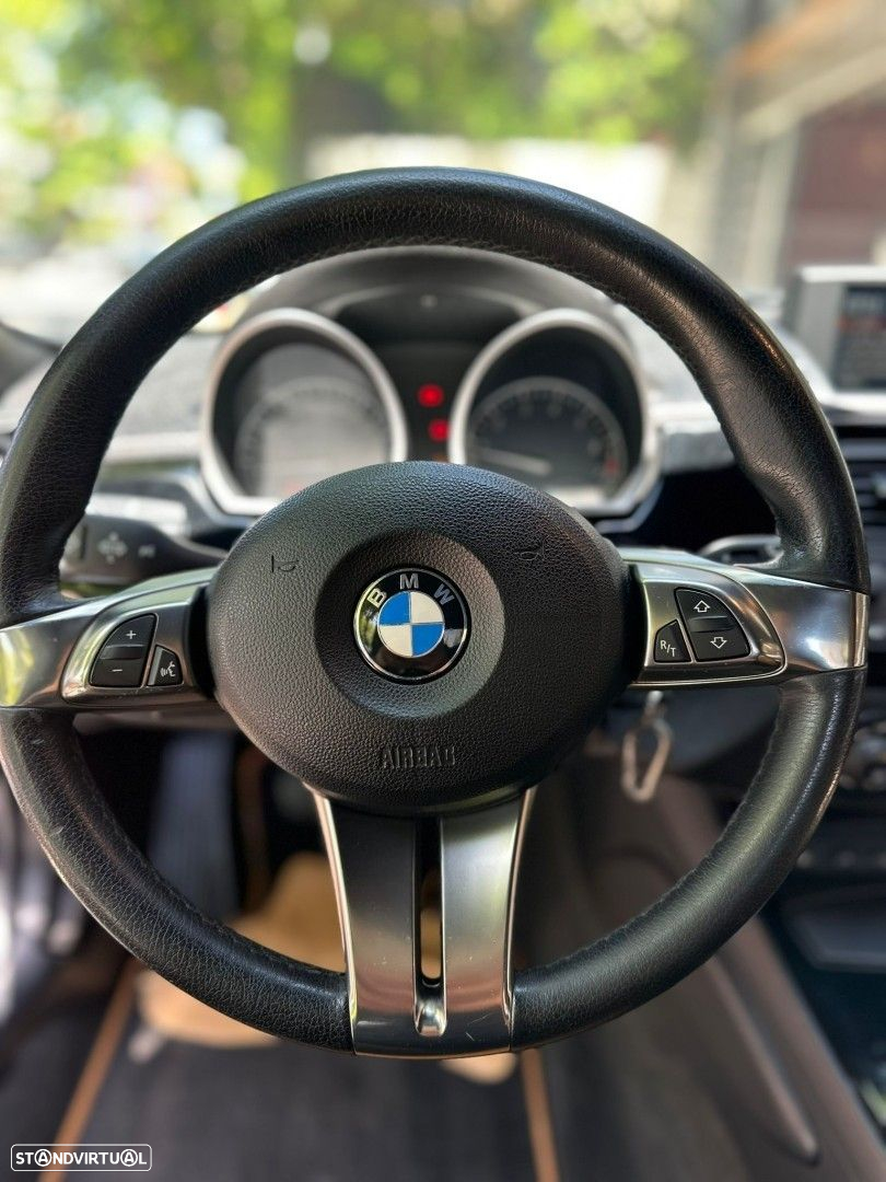 BMW Z4 2.0 - 6