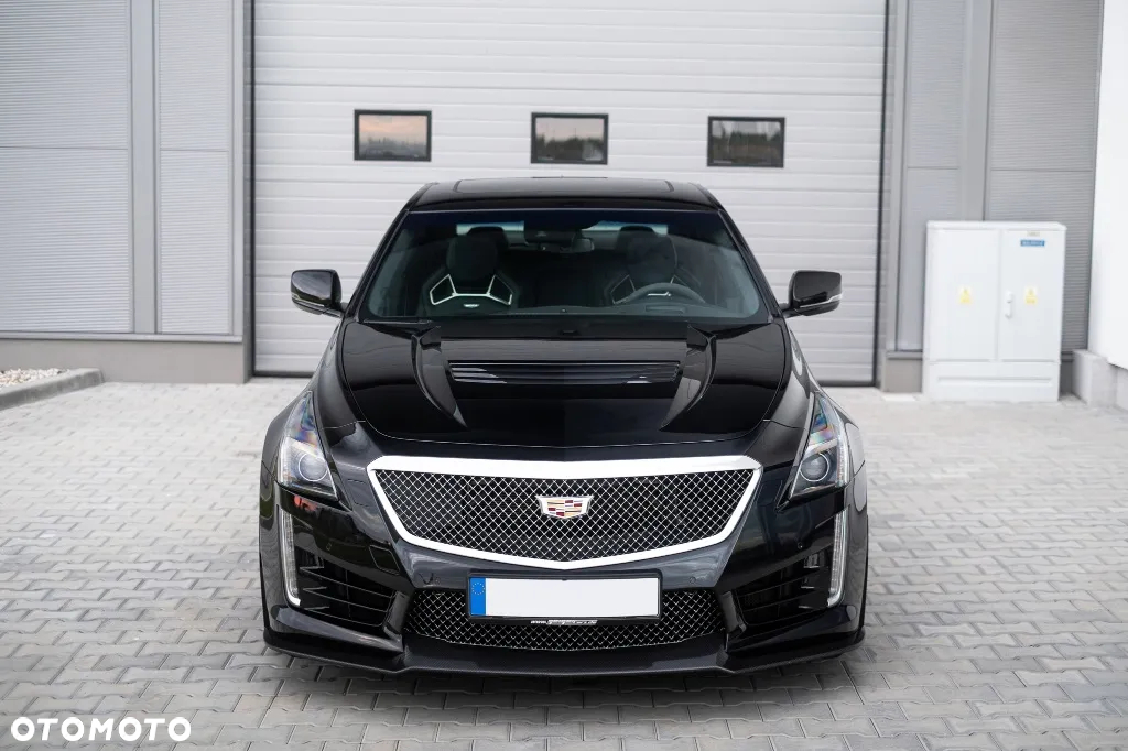 Cadillac CTS - 12