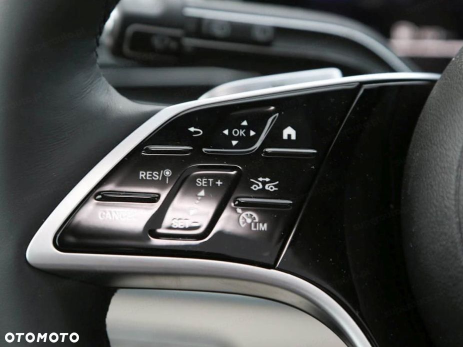 Mercedes-Benz GLE 300 d mHEV 4-Matic AMG Line - 13