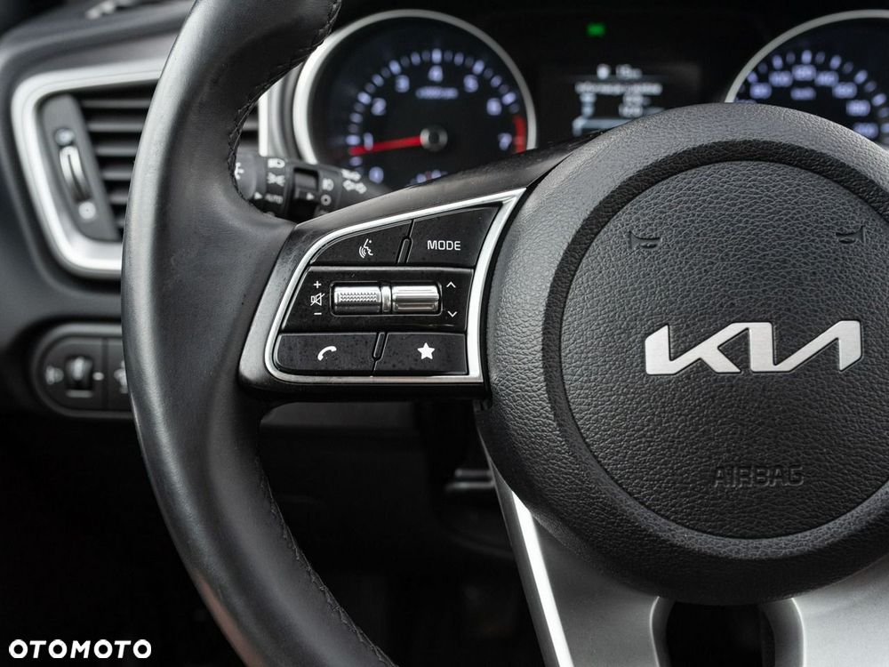 Kia Ceed 1.5 T-GDI M - 14