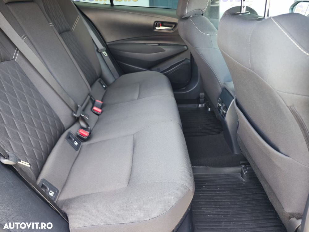 Toyota Corolla 1.8 HSD Dynamic - 14