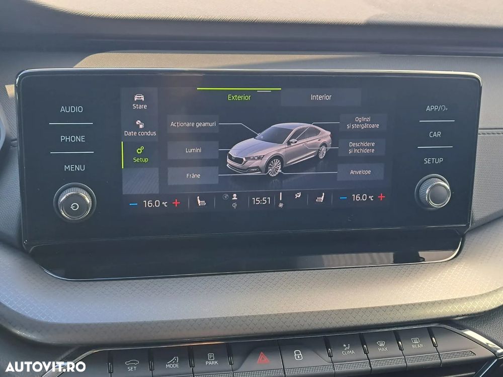 Skoda Octavia 2.0 TDI DSG Ambition - 38