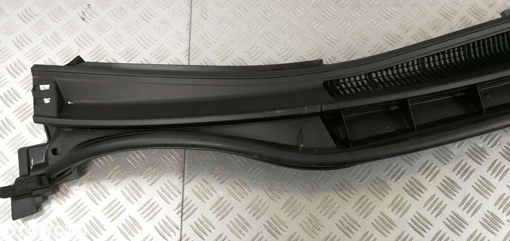 55708-53120 podszybie plastikowe górne LEXUS IS III 200 T 300 H - 2