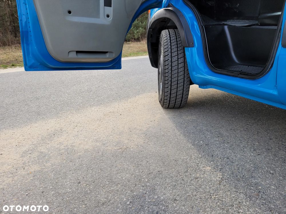 Ford Transit Skrzynia 3.65 m - 27