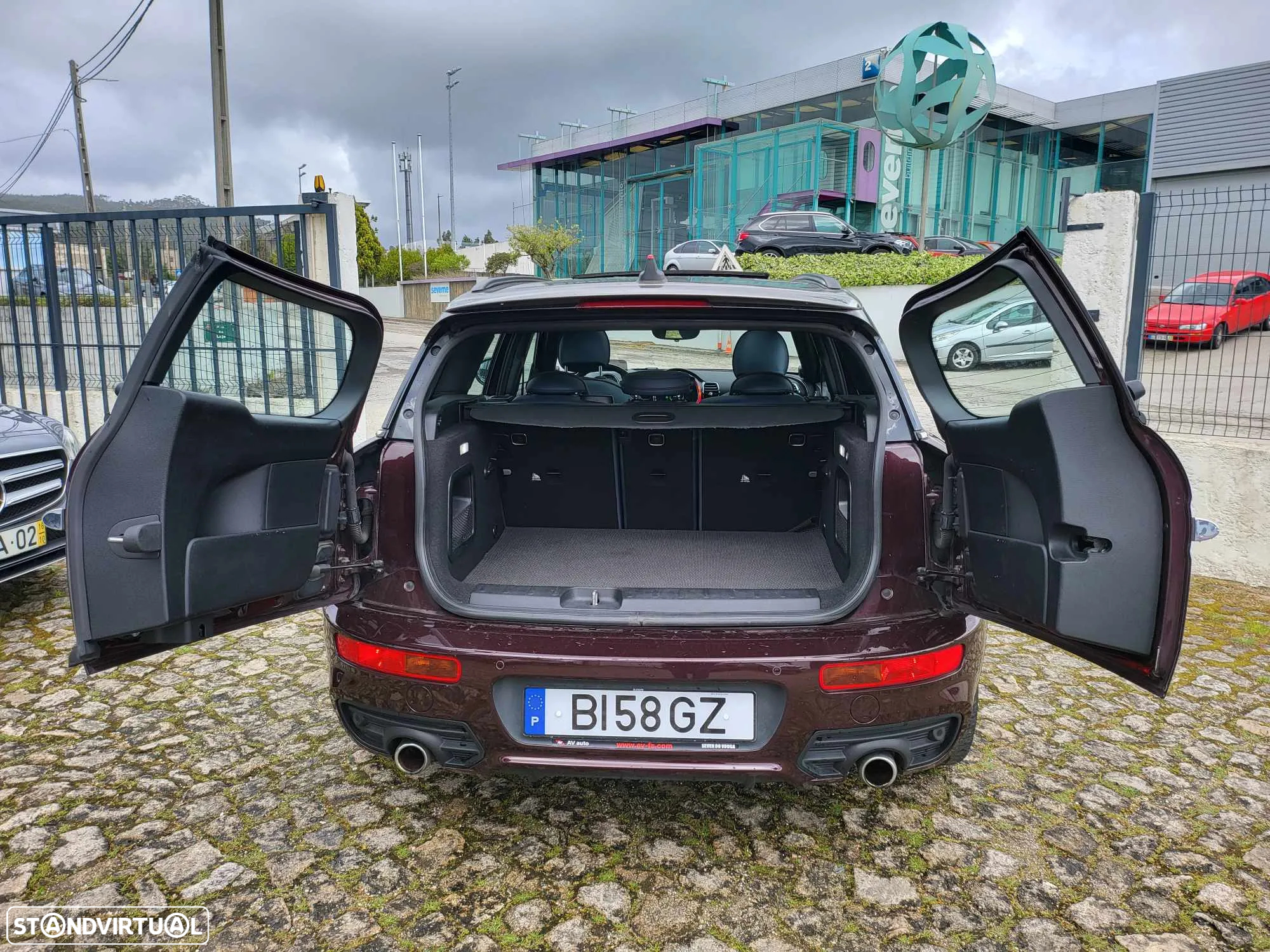 MINI Clubman Cooper SD - 4
