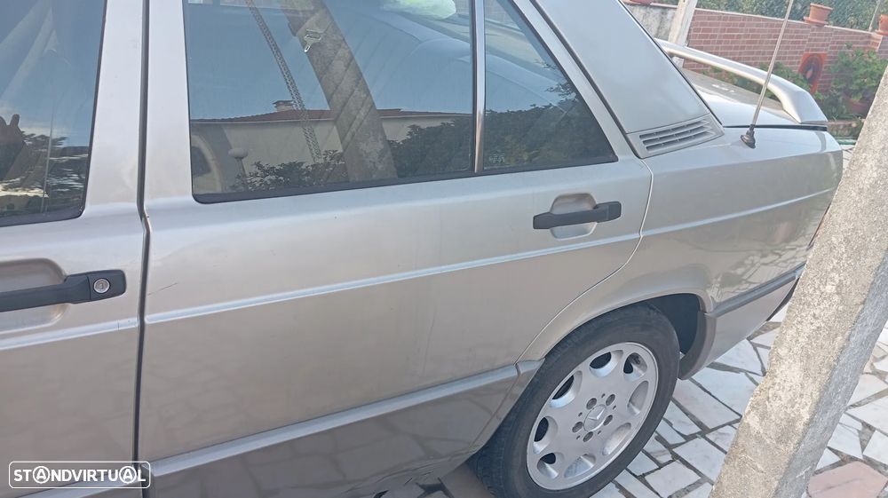 Mercedes-Benz W201 (1982-1993) - 6