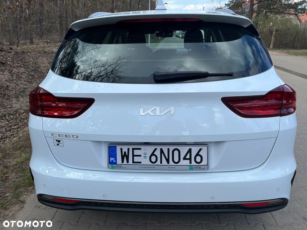 Kia Ceed 1.5 T-GDI M - 5