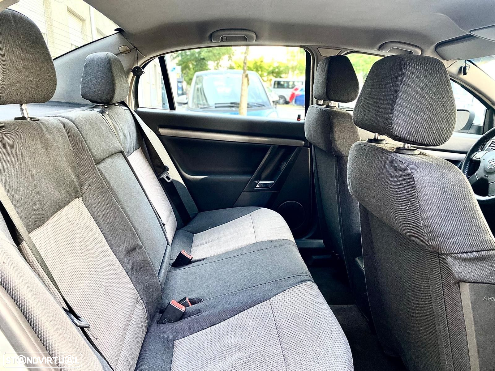 Opel Vectra 2.0 DTi Comfort - 24