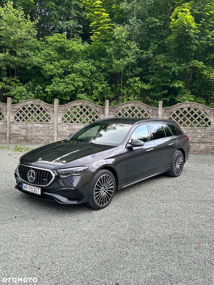 Mercedes-Benz Klasa E 200 mHEV 4-Matic AMG 9G-Tronic - 7
