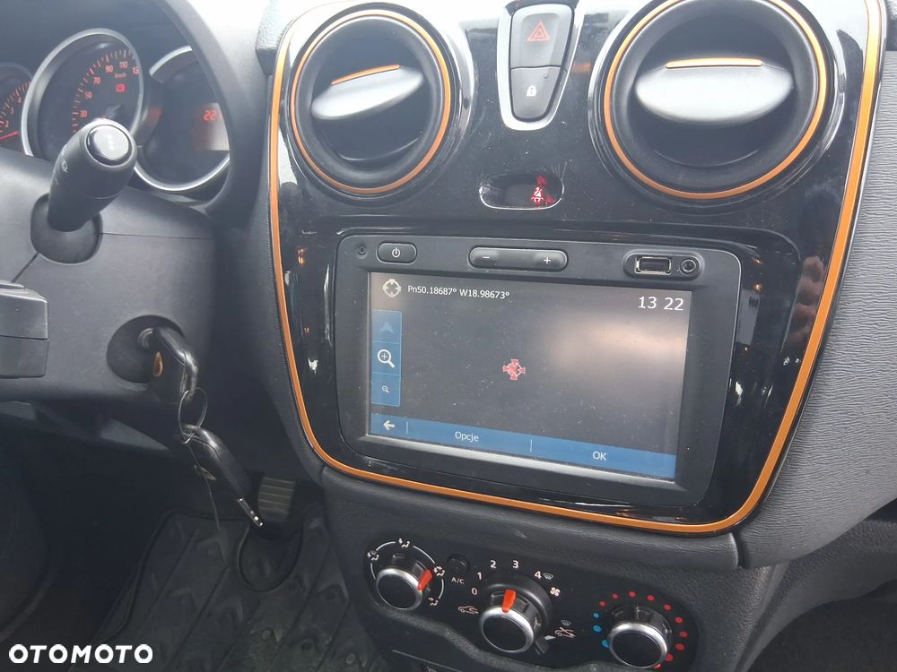 Dacia Lodgy TCe 115 Stepway - 20