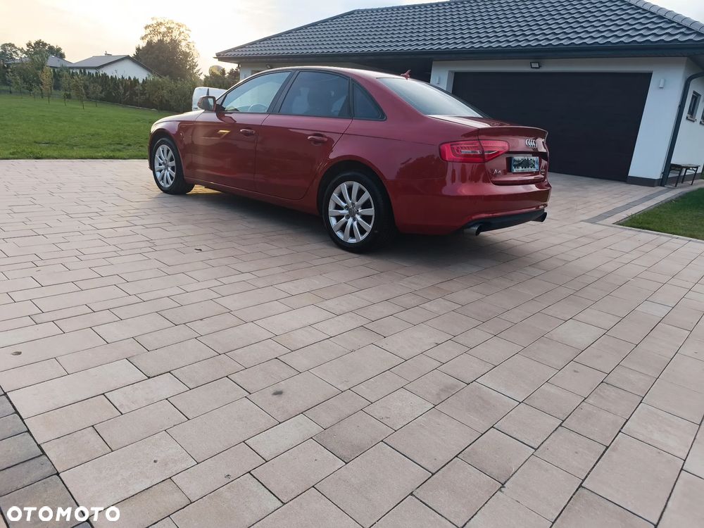 Audi A4 Limousine - 28