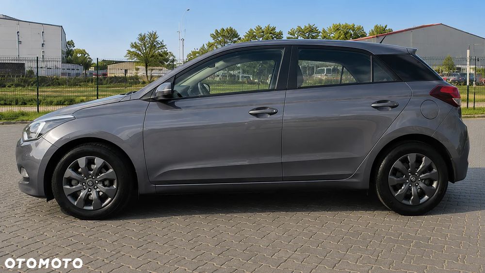 Hyundai i20 1.2 Fresh - 6