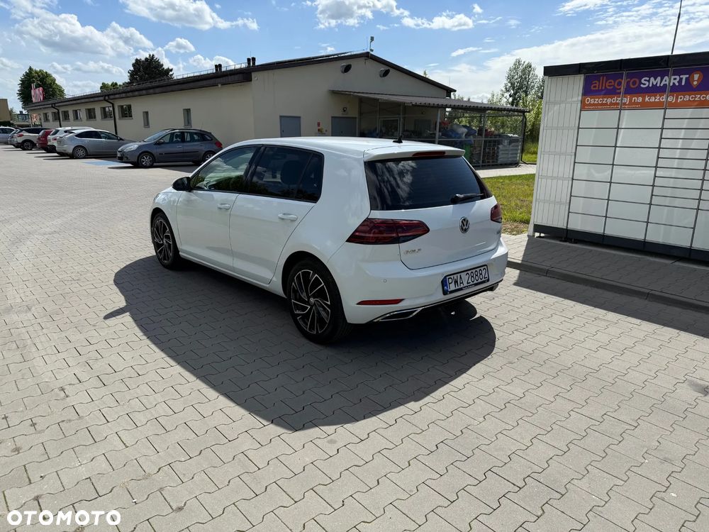 Volkswagen Golf - 4